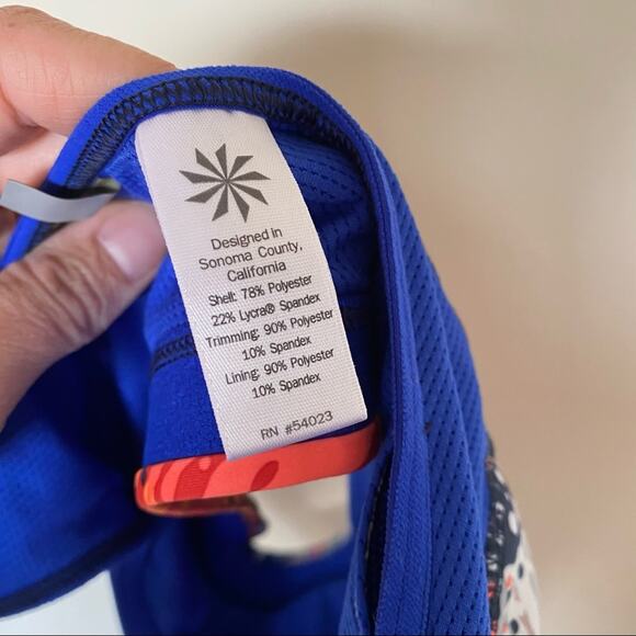 Athleta | Padded Colorful Sports Racerback Bra - Picture 4 of 5